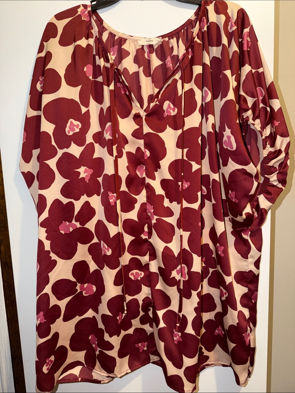 Entro Burgundy and Cream Floral blouse Women’s top